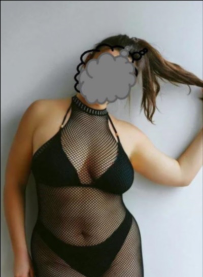 Millinge Escort Model